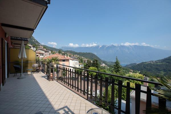 Hotel La Fenice E Sole Tremosine Екстер'єр фото